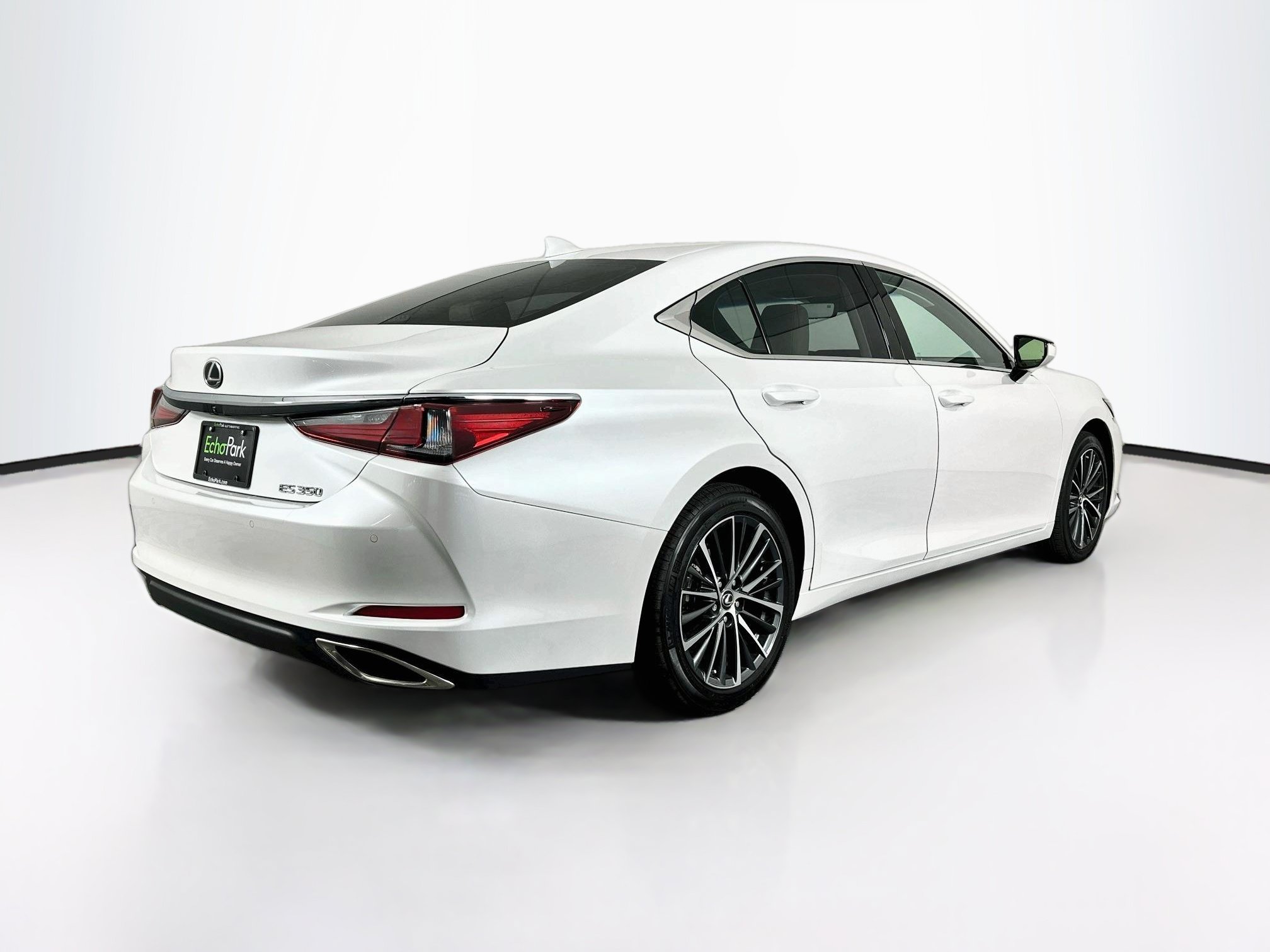 Used 2024 Lexus ES 350 w/ Premium Package FWD image 9