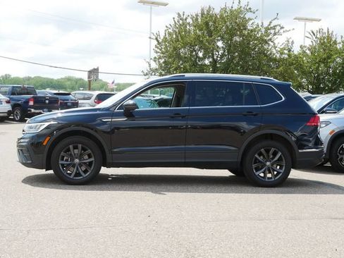 Certified 2023 Volkswagen Tiguan SE AWD/4WD image 4