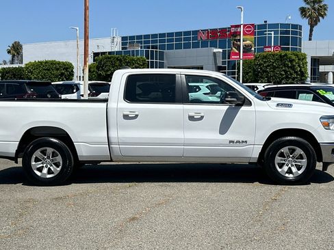 Used 2021 RAM 1500 Big Horn AWD/4WD image 3
