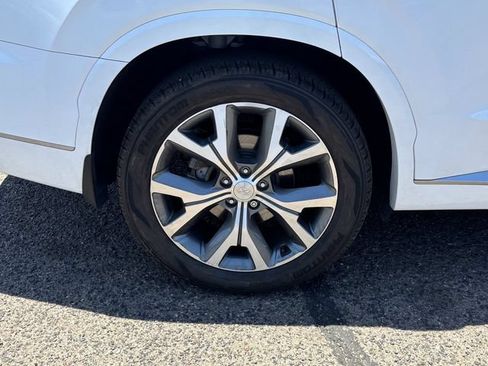 Used 2022 Hyundai Palisade Limited w/ Cargo Package FWD image 9