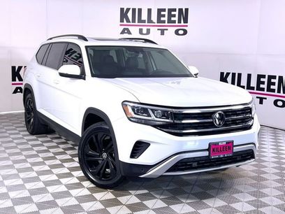 Used 2023 Volkswagen Atlas SE w/ Panoramic Sunroof Package