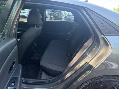 Used 2026 Hyundai Elantra Sport FWD image 20