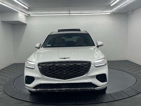 Used 2026 Genesis GV70 2.5T Advanced image 6
