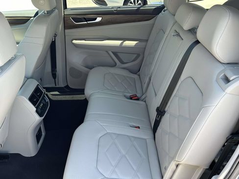 New 2026 Volkswagen Atlas SE AWD/4WD image 13