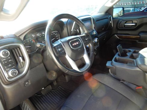 Used 2019 GMC Sierra 1500 SLE w/ SLE Value Package image 11