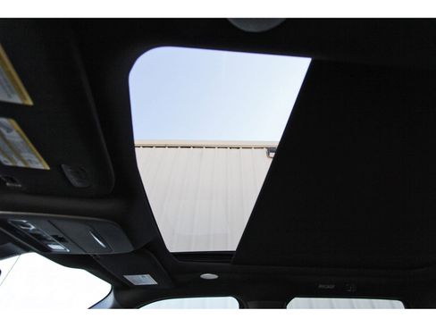 Used 2024 Ford F150 Platinum w/ Equipment Group 702A High image 25