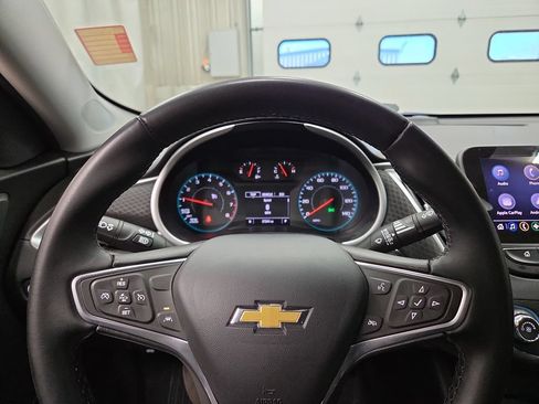 Used 2023 Chevrolet Malibu RS w/ LPO, Floor Liner Package FWD image 21