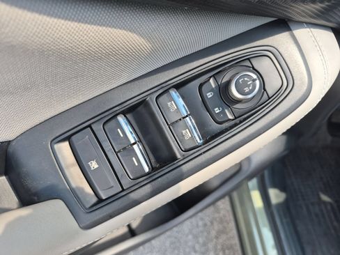 Used 2020 Subaru Forester Premium AWD/4WD image 11