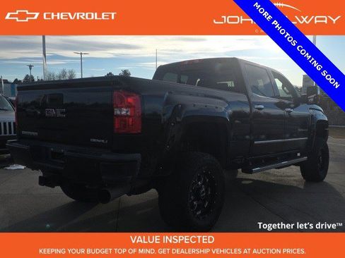 Used 2019 GMC Sierra 3500 Denali w/ Duramax Plus Package image 5