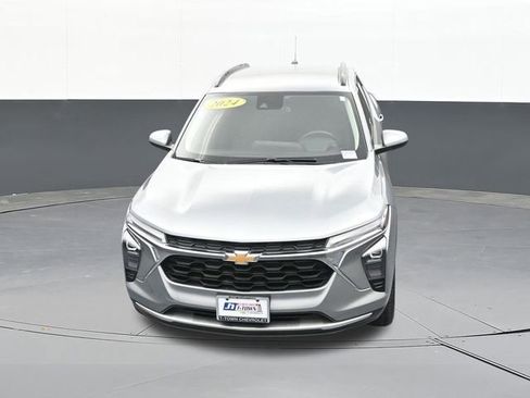 Used 2024 Chevrolet Trax LT w/ Driver Confidence Package FWD image 69