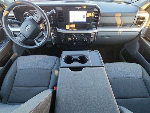 Certified 2025 Ford F350 XLT w/ Snow Plow/Camper Package image 8