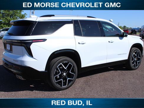 New 2026 Chevrolet Traverse High Country w/ LPO, Floor Liner Package FWD image 5