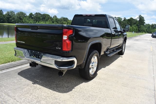 Used 2020 Chevrolet Silverado 2500 LTZ w/ LTZ Premium Package AWD/4WD image 4