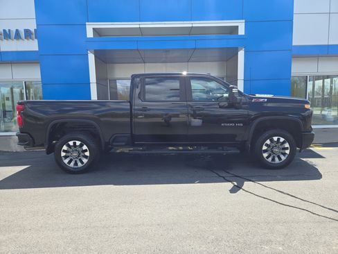 Certified 2024 Chevrolet Silverado 2500 Custom w/ Custom Value Package AWD/4WD image 16
