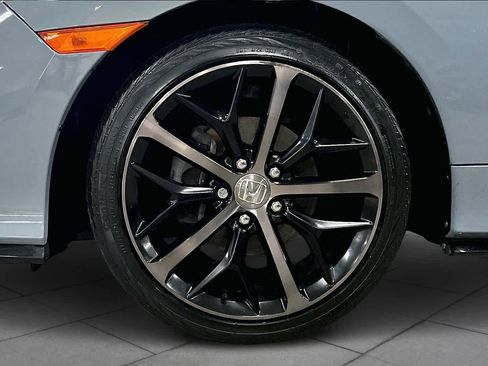 Used 2021 Honda Civic Sport image 11