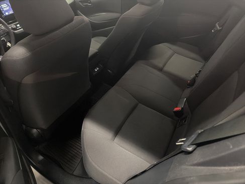 Used 2023 Toyota Corolla LE image 9