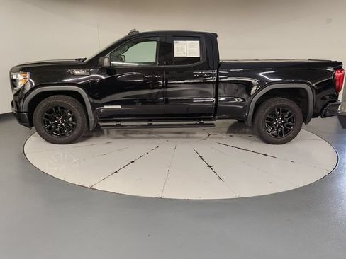 Used 2021 GMC Sierra 1500 Elevation w/ Preferred Package RWD image 5