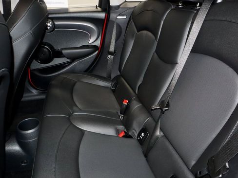 Used 2024 MINI Cooper S image 22