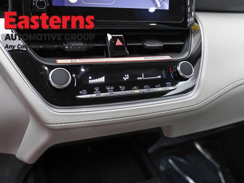 Used 2026 Toyota Corolla Cross L FWD image 19