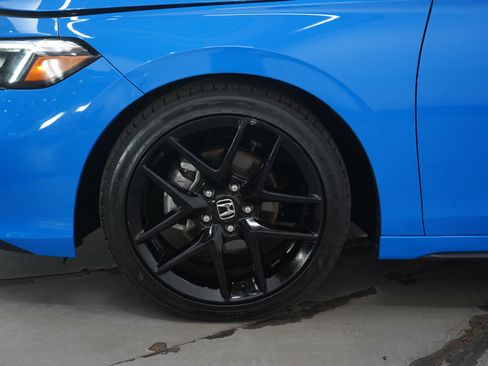 Used 2025 Honda Civic Sport image 27