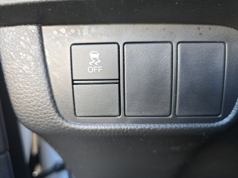 Used 2023 Honda CR-V LX image 25