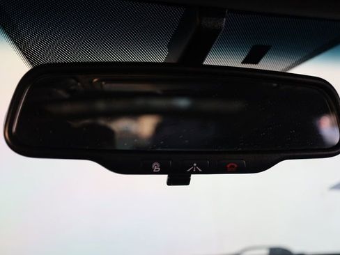 Used 2016 Hyundai Veloster Turbo image 30