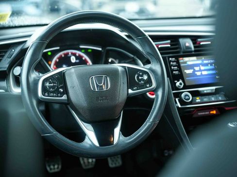 Used 2020 Honda Civic Sport image 21