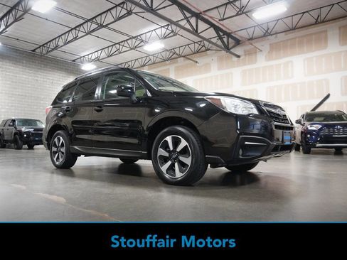 Used 2017 Subaru Forester 2.5i Premium image 1