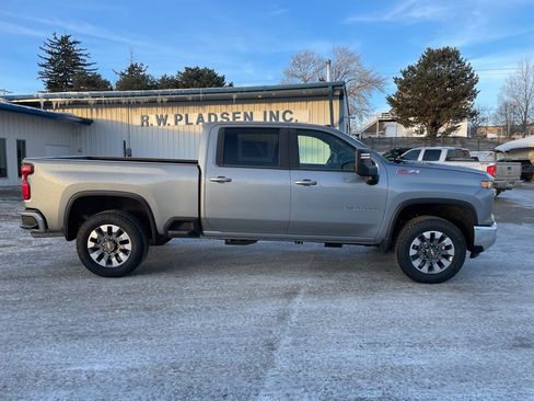 New 2026 Chevrolet Silverado 2500 LT w/ Safety Package image 18