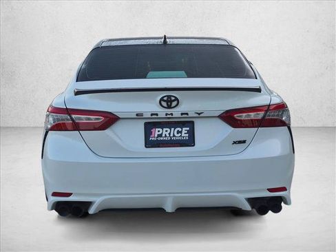 Used 2019 Toyota Camry XSE FWD image 7