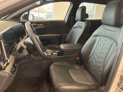 Used 2024 Kia Sportage X-Line w/ X-Line Premium Package AWD/4WD image 12