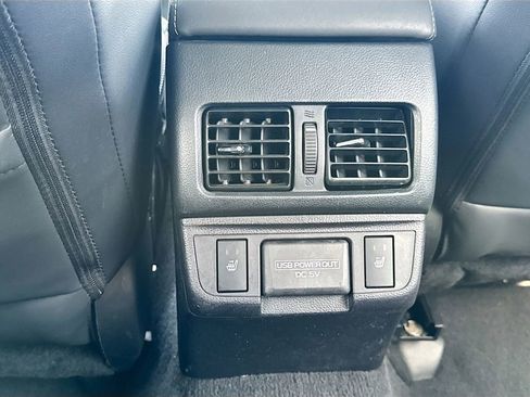 Used 2018 Subaru Outback 2.5i Limited w/ Popular Package #2 image 30