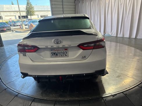 Used 2023 Toyota Camry LE image 6