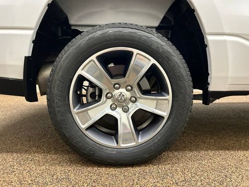 Used 2025 RAM 1500 Tradesman AWD/4WD image 27