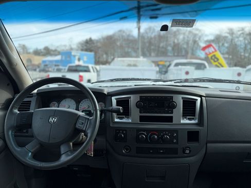 Used 2007 Dodge Ram 3500 Truck SLT image 18