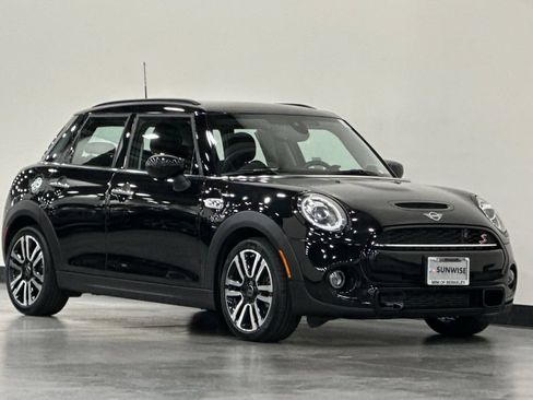 Used 2020 MINI Cooper S w/ Premium Package FWD image 2