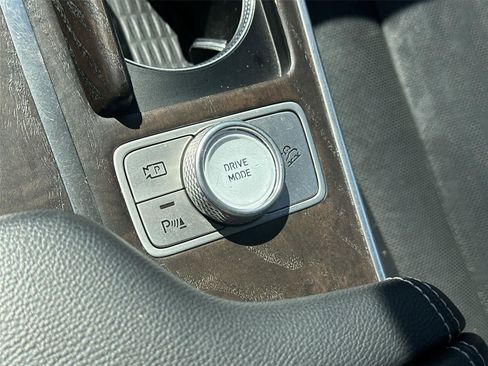 Used 2021 Genesis GV80 2.5T w/ Prestige Package 05 RWD image 34