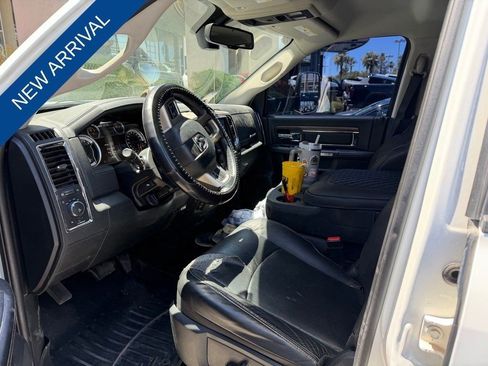Used 2014 RAM 2500 Laramie w/ Convenience Group AWD/4WD image 7