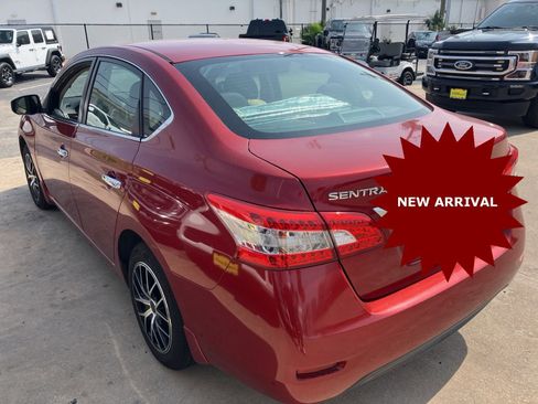 Used 2013 Nissan Sentra S image 4