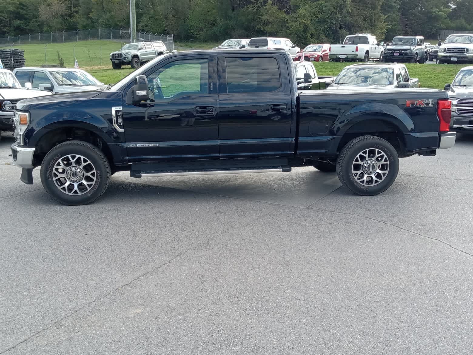 Used 2022 Ford F250 Lariat w/ Lariat Ultimate Package AWD/4WD image 4