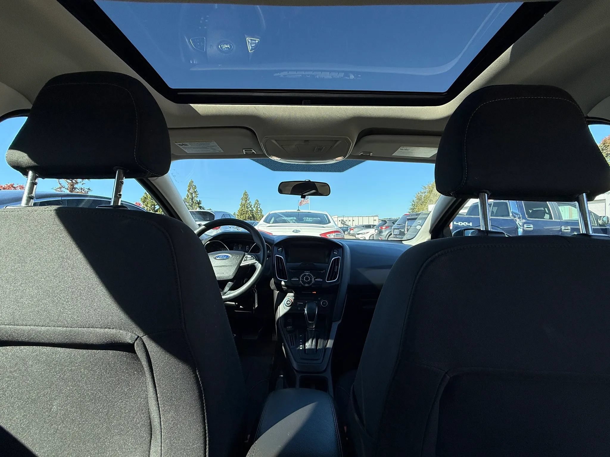 Used 2018 Ford Focus SEL FWD image 23
