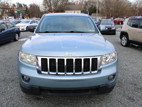 Used 2012 Jeep Grand Cherokee Laredo image 3