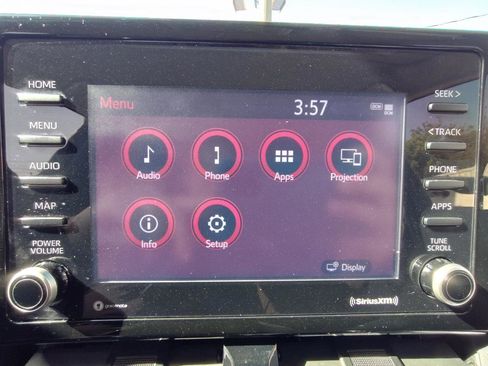 Used 2022 Toyota Corolla L FWD image 25