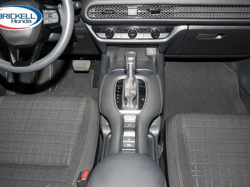 Certified 2024 Honda HR-V Sport image 24