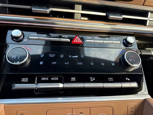 Certified 2026 Hyundai Santa Fe Calligraphy image 39