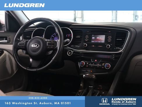 Used 2015 Kia Optima EX w/ EX Premium Package FWD image 4