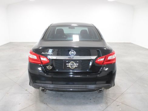 Used 2017 Nissan Altima 2.5 S w/ Power Driver Seat Package FWD image 8