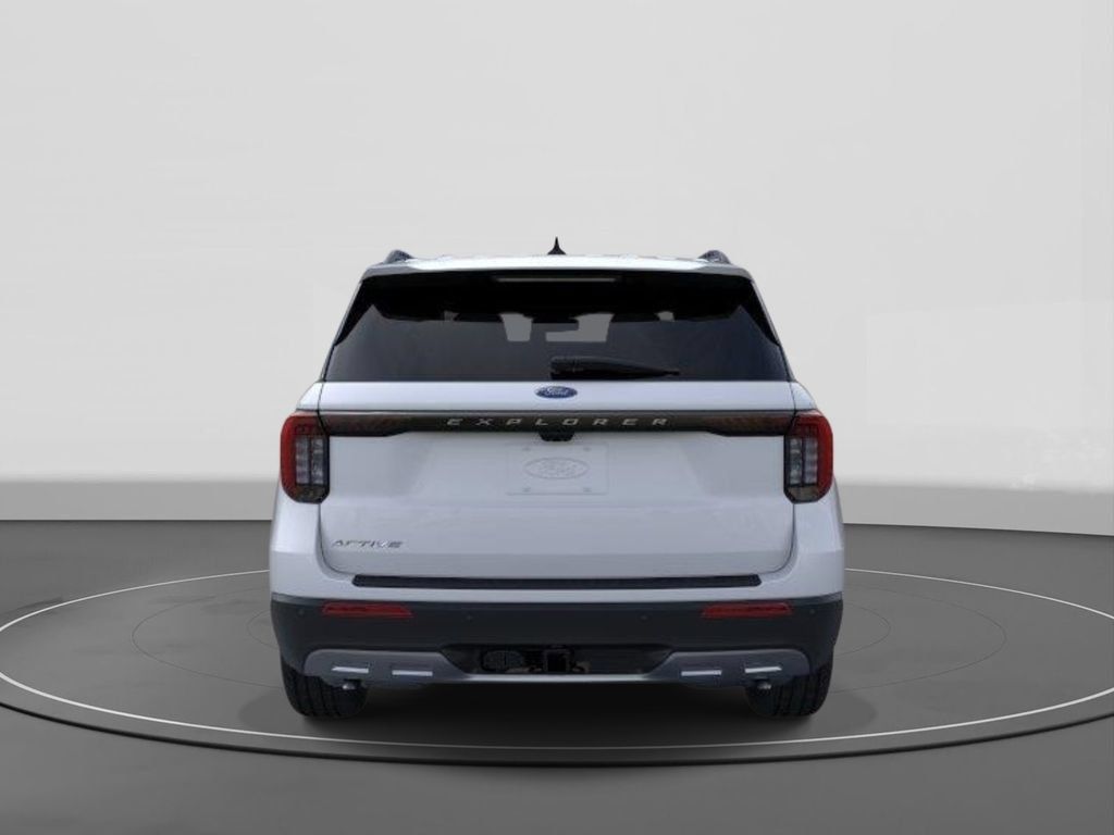 New 2026 Ford Explorer Active w/ Active Comfort Package RWD image 5