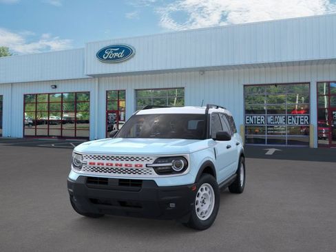 New 2025 Ford Bronco Sport Heritage w/ Convenience Package image 2