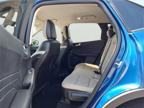 Used 2022 Ford Escape SEL AWD/4WD image 11
